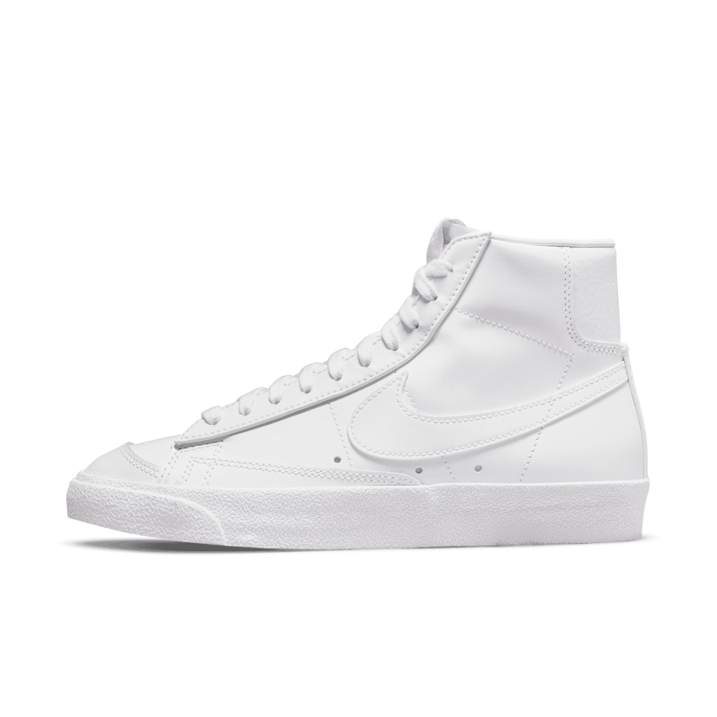 Nike Women's Blazer Mid '77 Shoes in White, Size: 5 | CZ1055-117